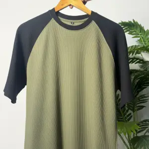 Waffle-Knit Signature Tee - LEOFIGURES - S / OLIVE